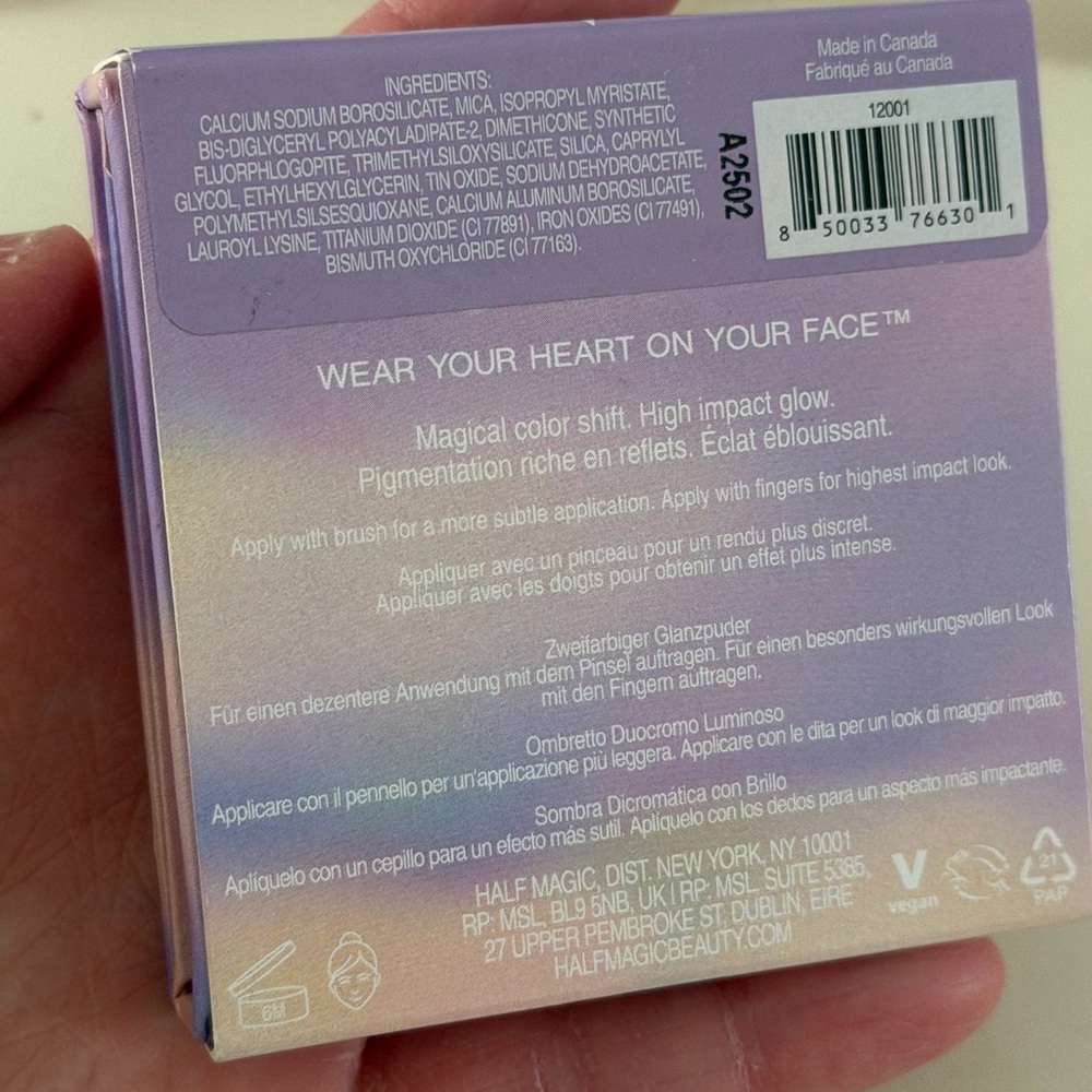 NIB HALF MAGIC Light Trap Duochrome Highlighter in “Enter the Glow” - Picture 4 of 5
